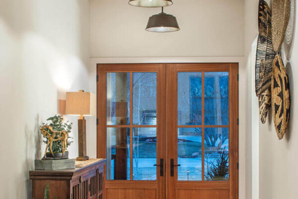 Modern farmhouse front entryway