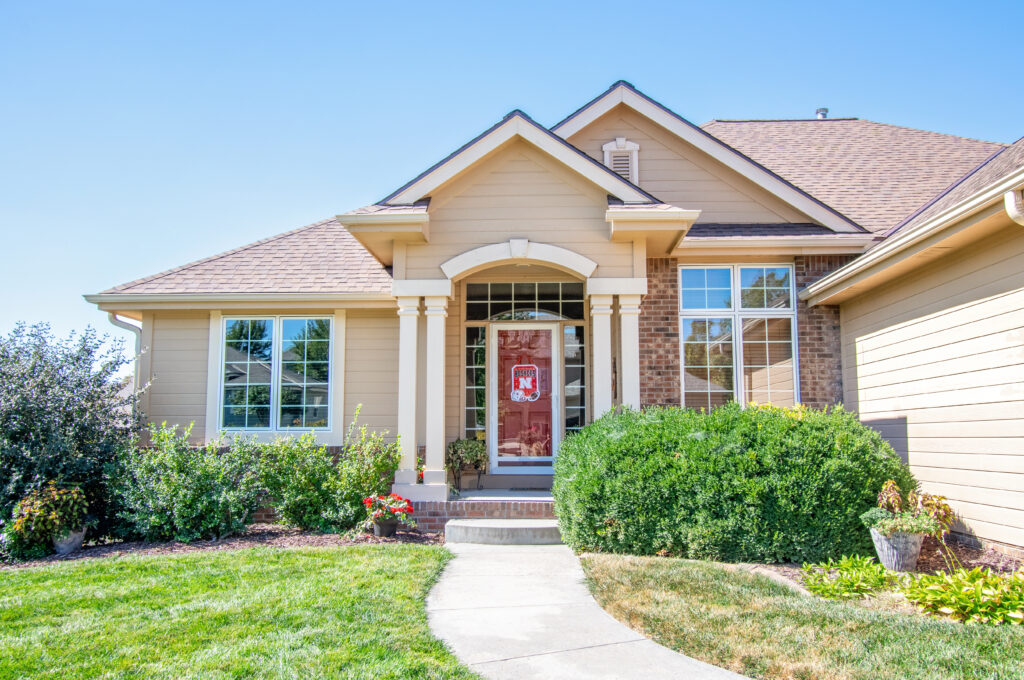 Lifestyle Casement Windows with Grilles between the glass